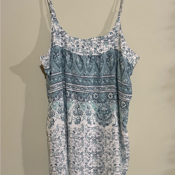 Floral Blue and White Tank Top - Picture 2 of 6